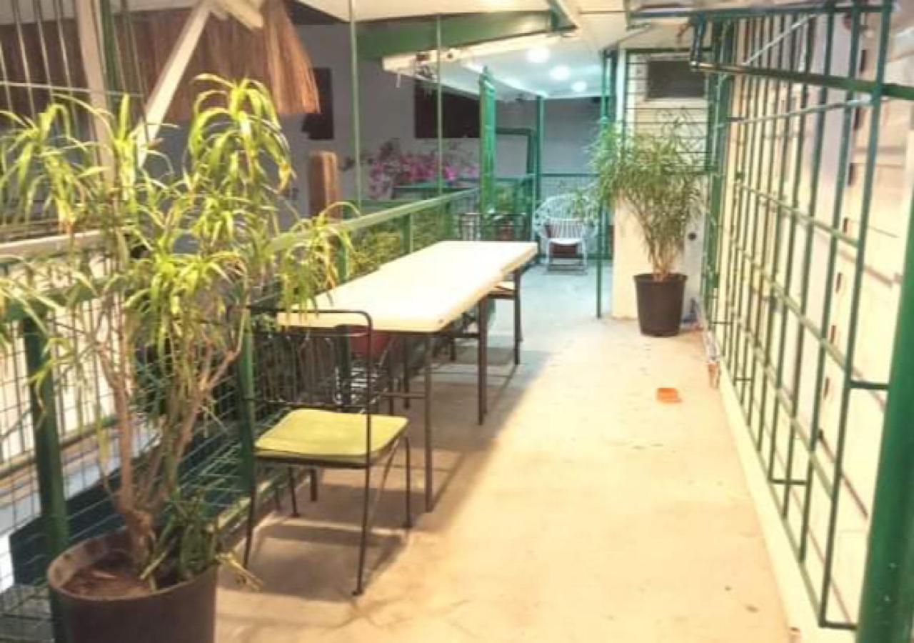 Airport Hostel Manila Pasay Exterior photo